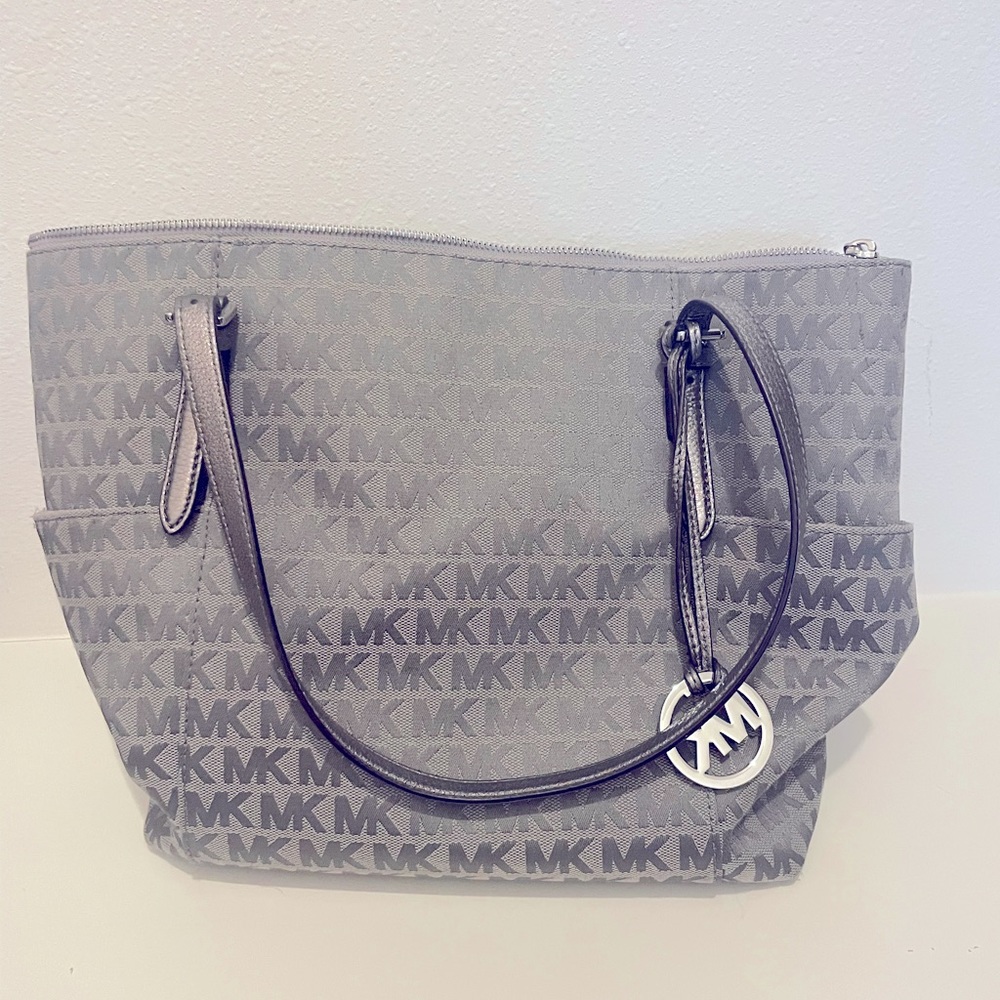 Michael Kors Tote